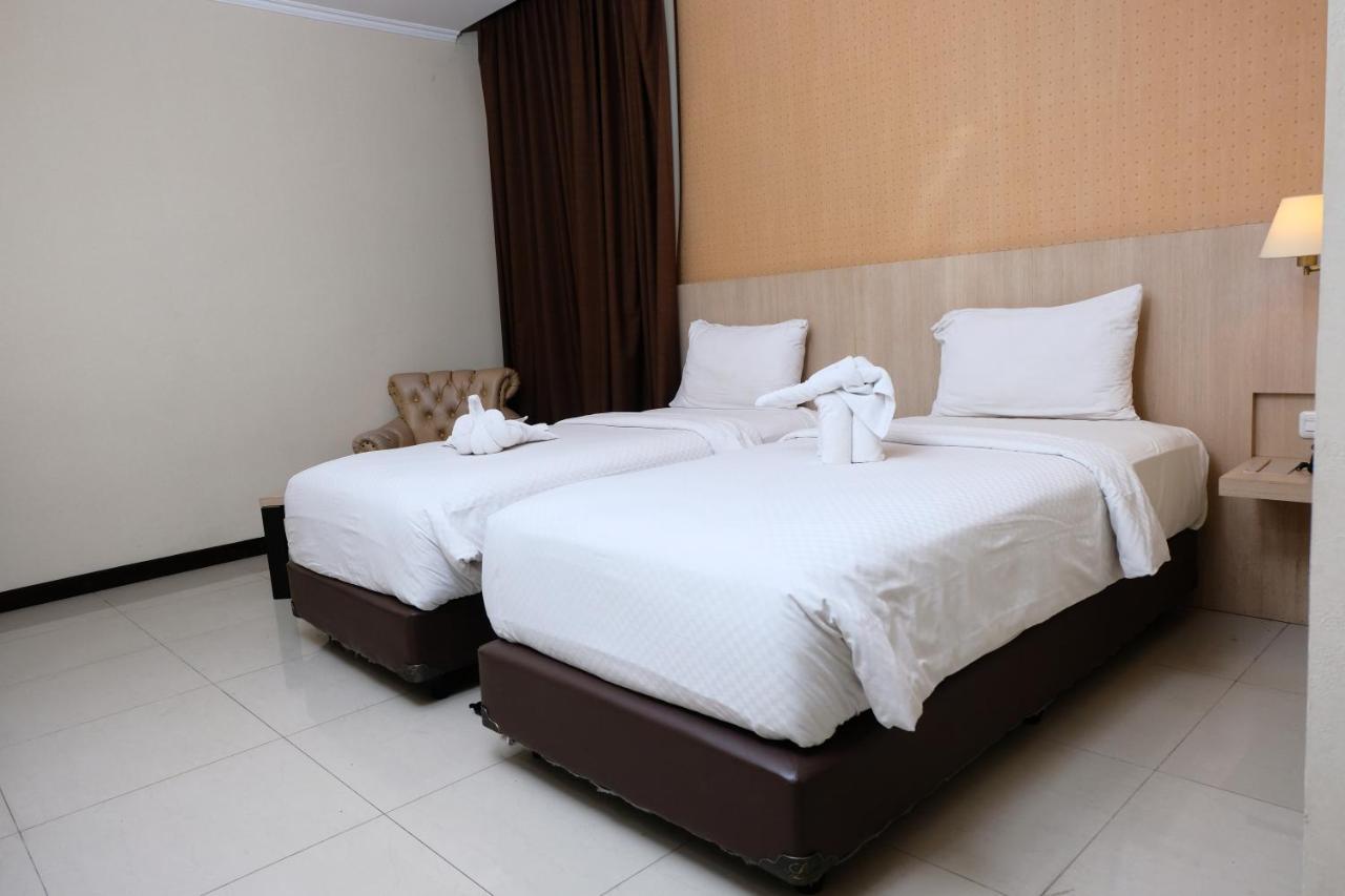 Rio City Hotel Palembang Exterior foto